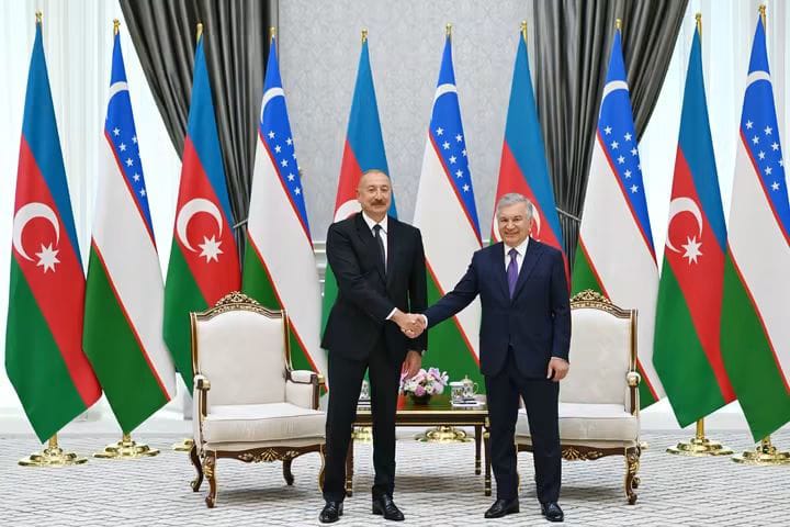 Prezidentin Özbəkistan Bəyanatı: Tarixi Dövlət Səfəri və Müttəfiqlik Zirvəsi